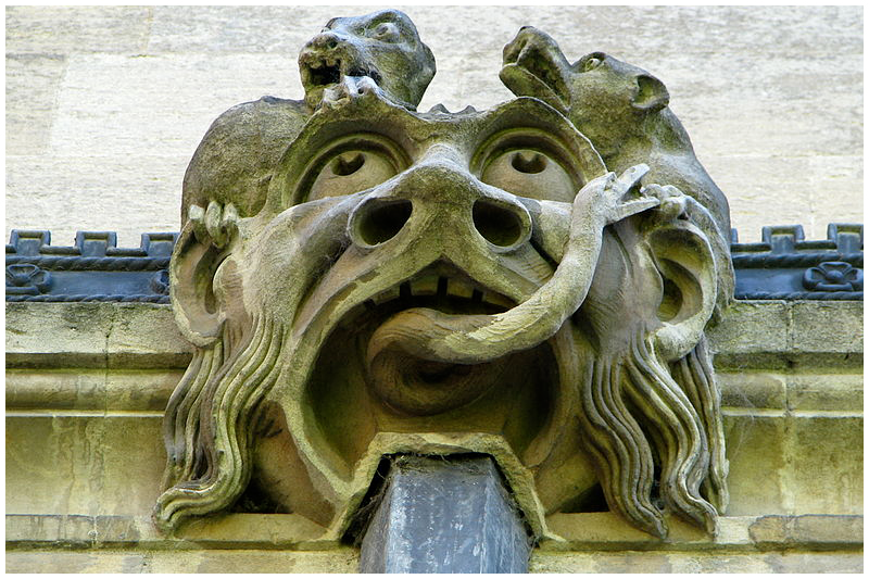 Illustration for article titled A Menagerie of Church Gargoyles Includes Aliens and Astronauts